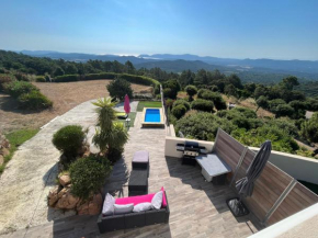 T2 rez de villa petite piscine privée Pascialella de Muratello vue mer